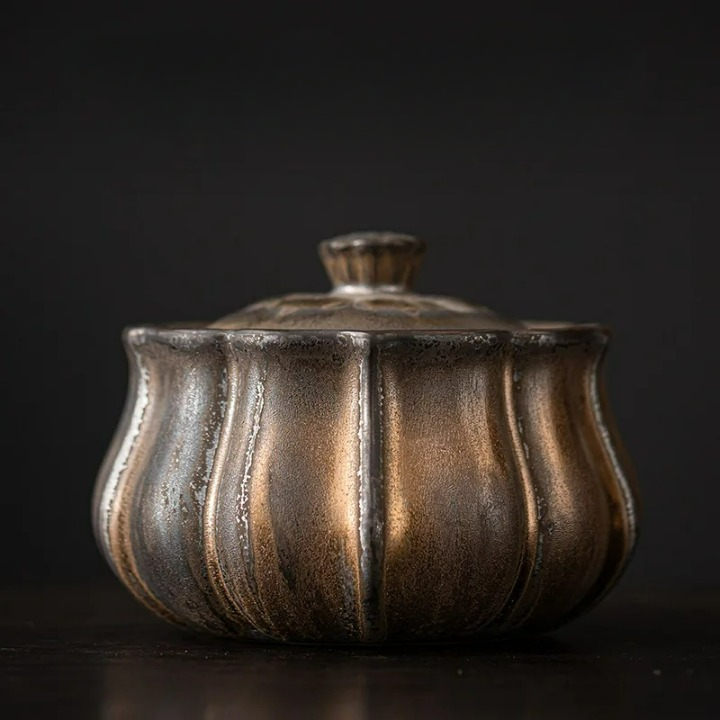 Pot à thé lotus